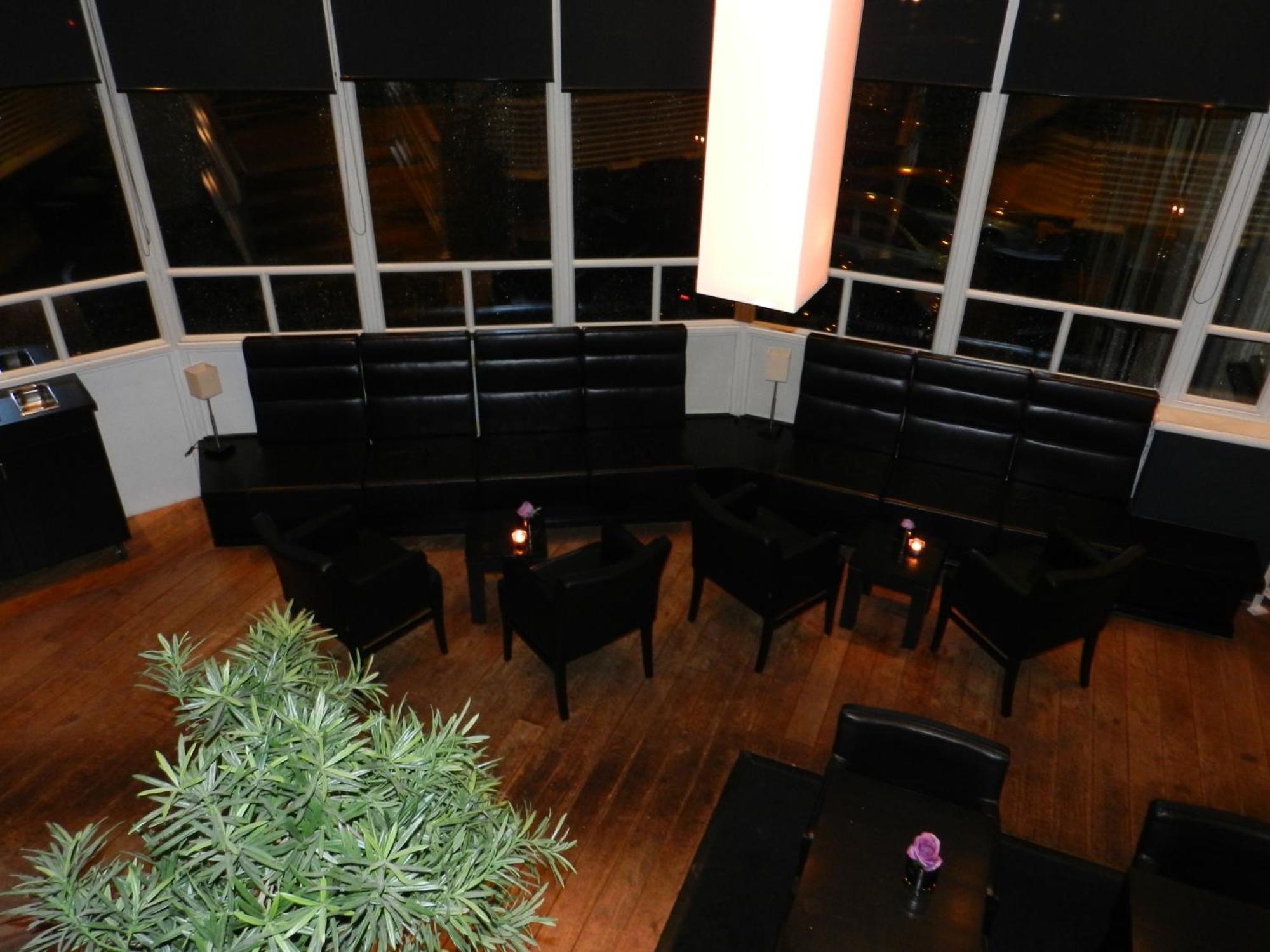 Van Der Valk Hotel Tronchiennes Extérieur photo