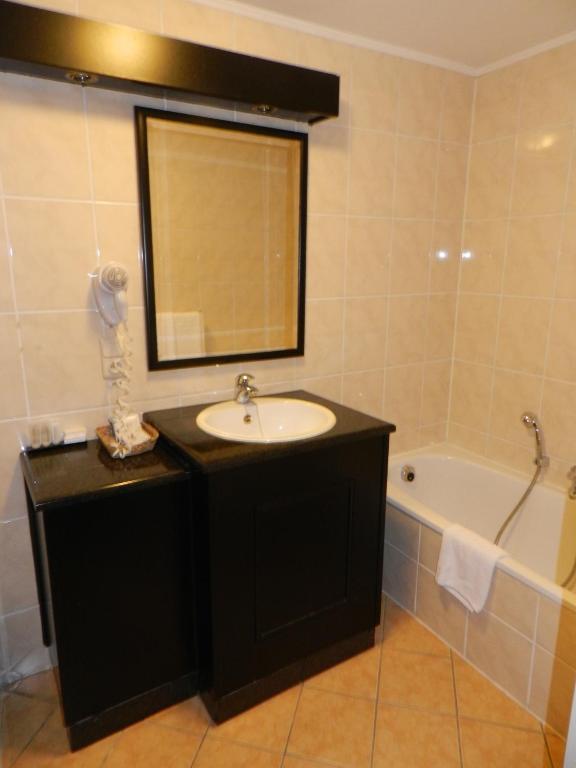 Van Der Valk Hotel Tronchiennes Chambre photo