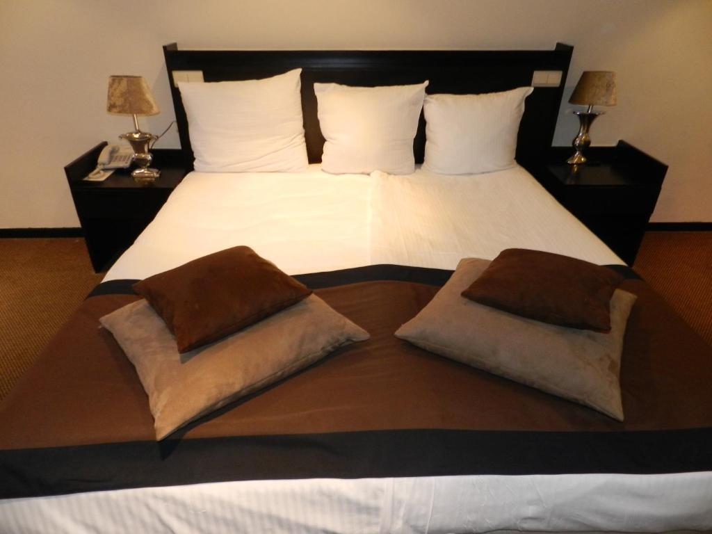 Van Der Valk Hotel Tronchiennes Chambre photo